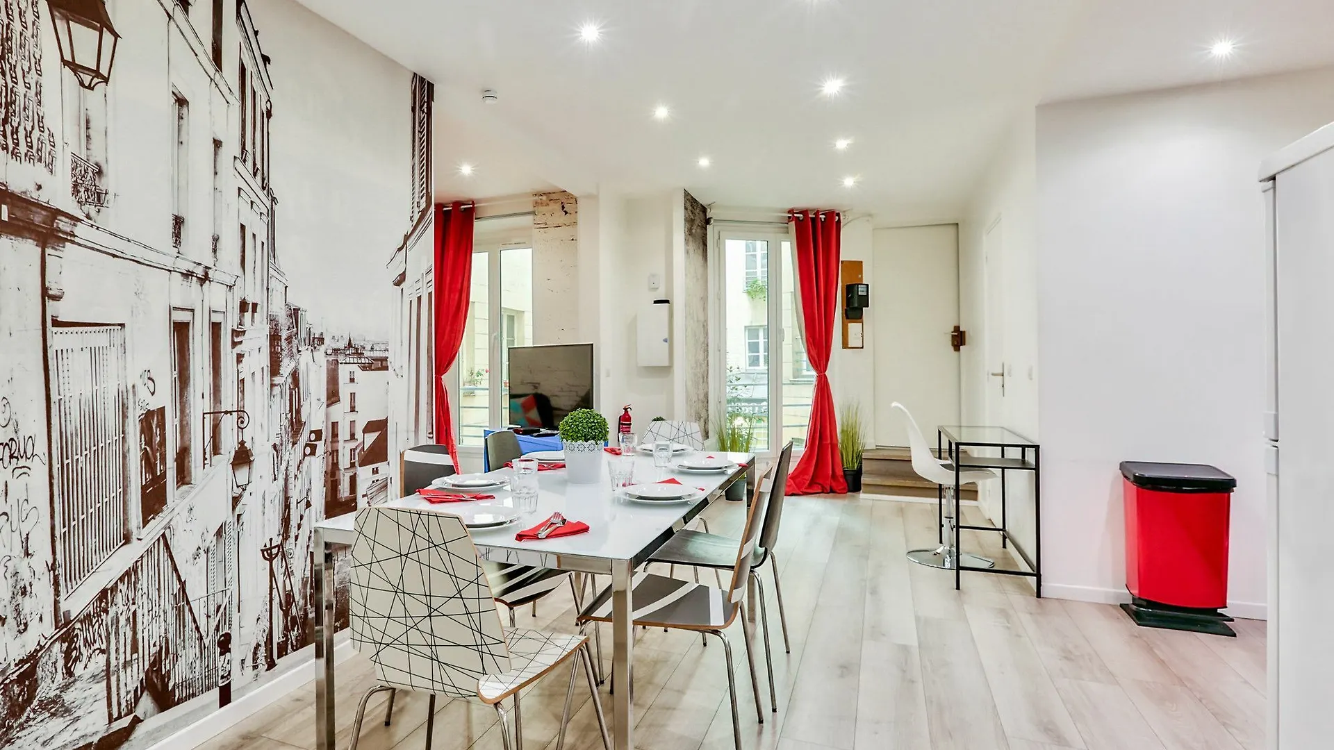 03 - Flat In Montorgueil * باريس